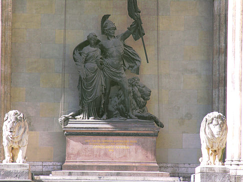 Foto Bayerisches Armeedenkmal an der Feldherren