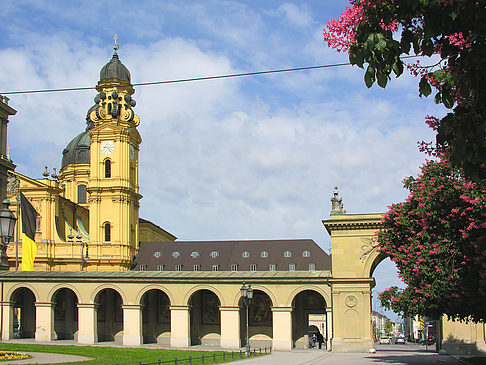 Fotos Hofgartentor | München