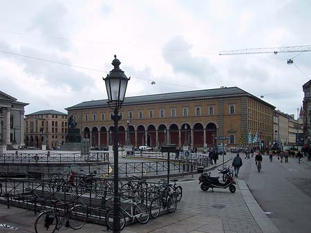 Foto Max-Joseph-Platz - München