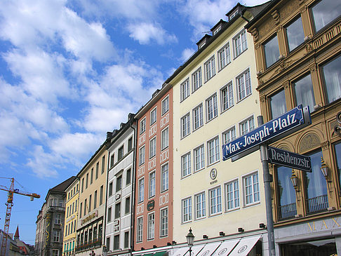 Fotos Max Joseph Platz | München