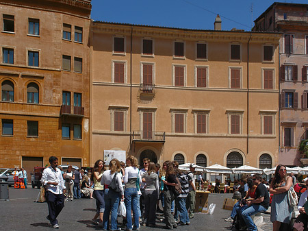 Menschen auf der Piazza - Latium (Rom) (Rom)